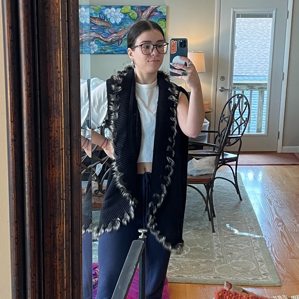 Fur vest/cardigan
